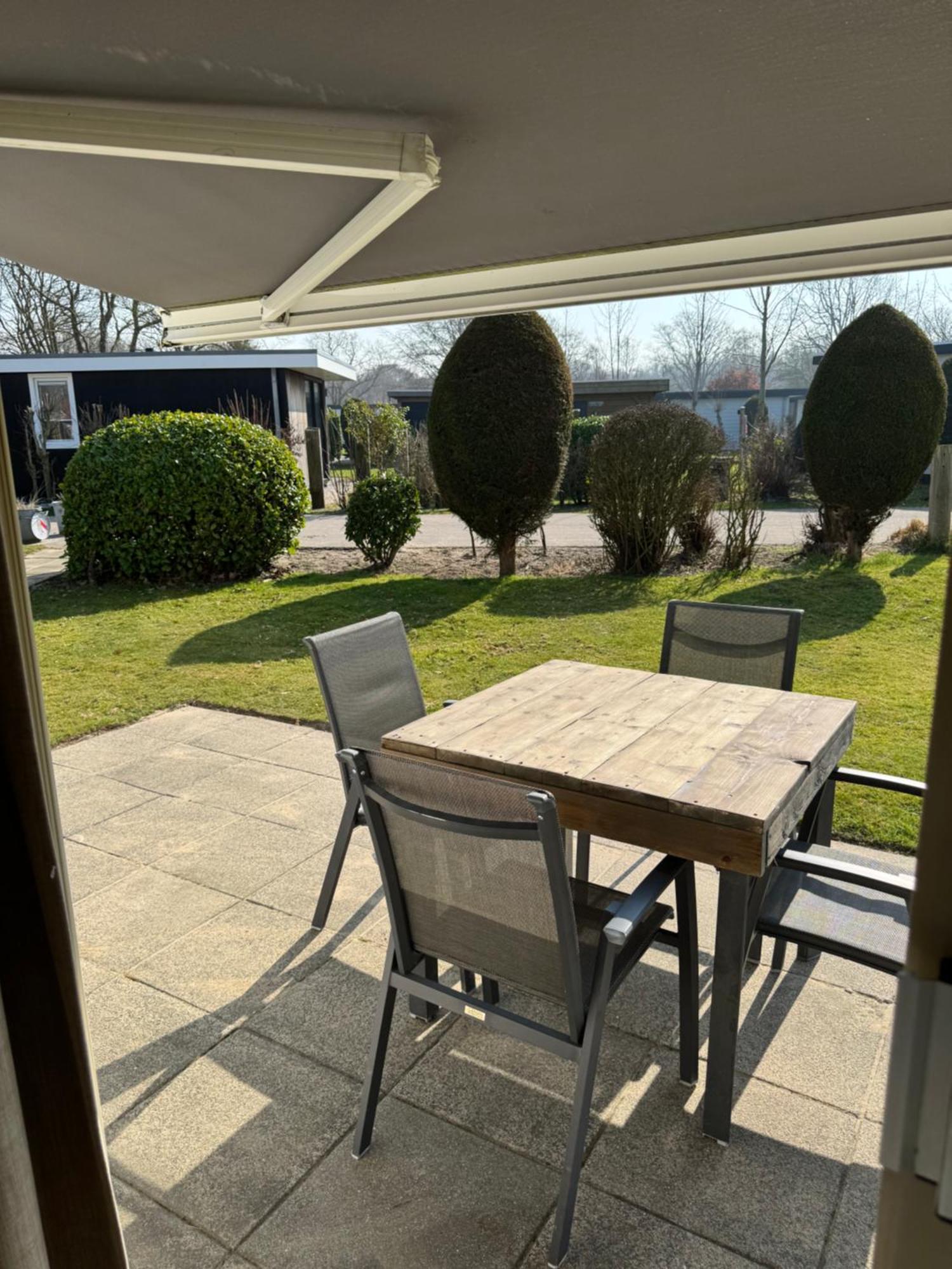 בורג האמסטד Chalets Vakantiepark Schouwenduin מראה חיצוני תמונה